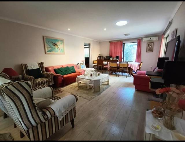 3 BEDROOM HOUSE FOR SALE IN SONSTRAAL HEIGHTS